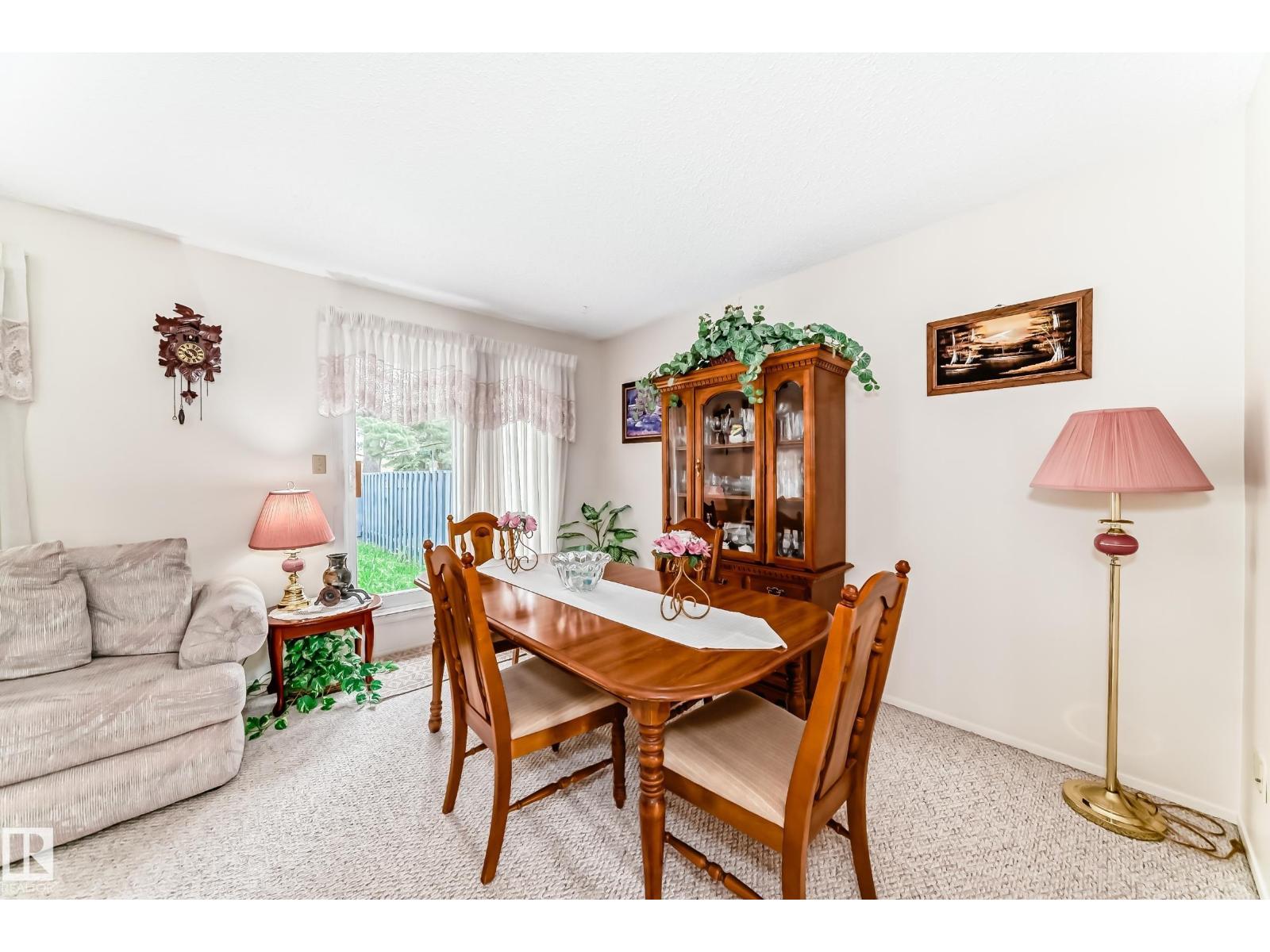 #15 6220 172 ST NW - 16