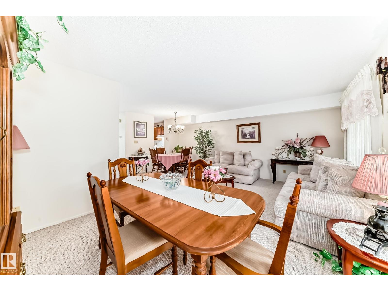 #15 6220 172 ST NW - 18