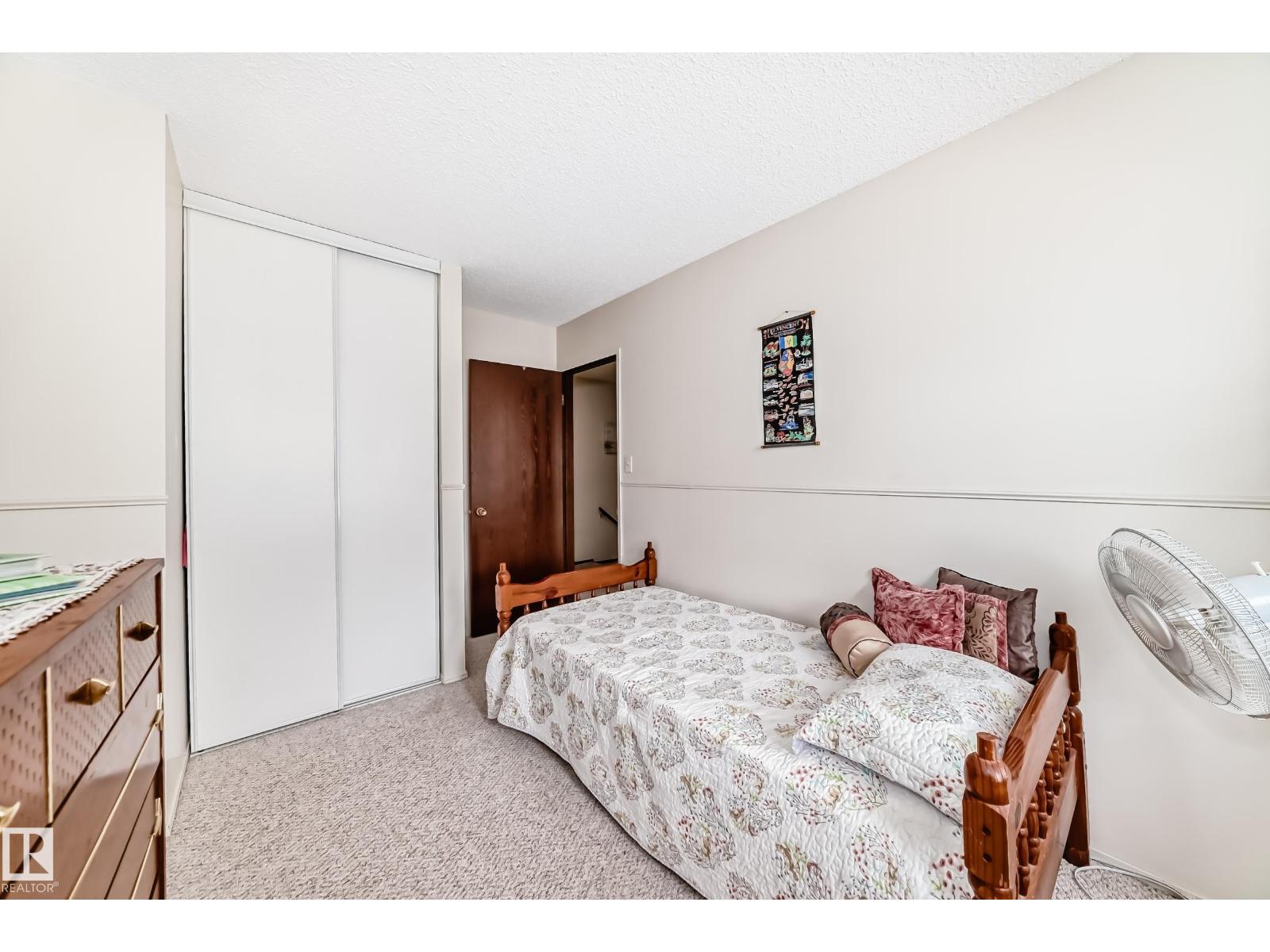 #15 6220 172 ST NW - 30