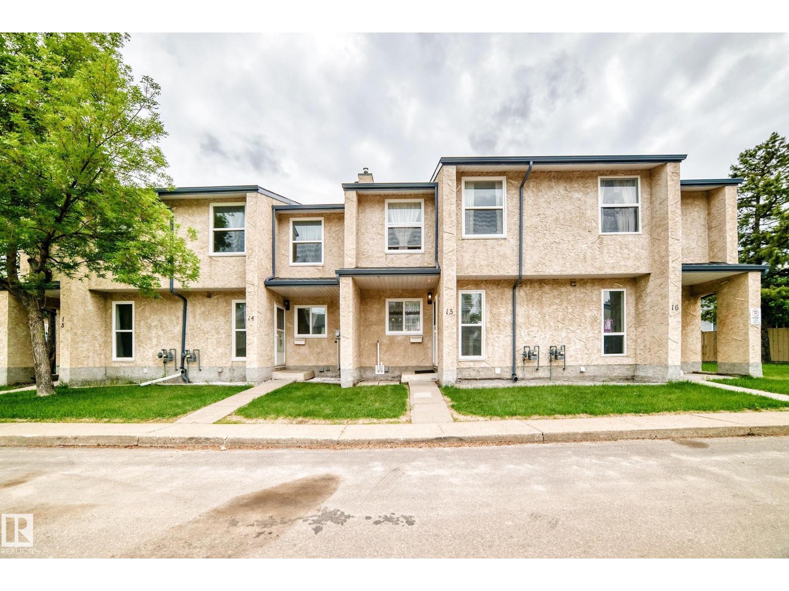 #15 6220 172 ST NW - 43