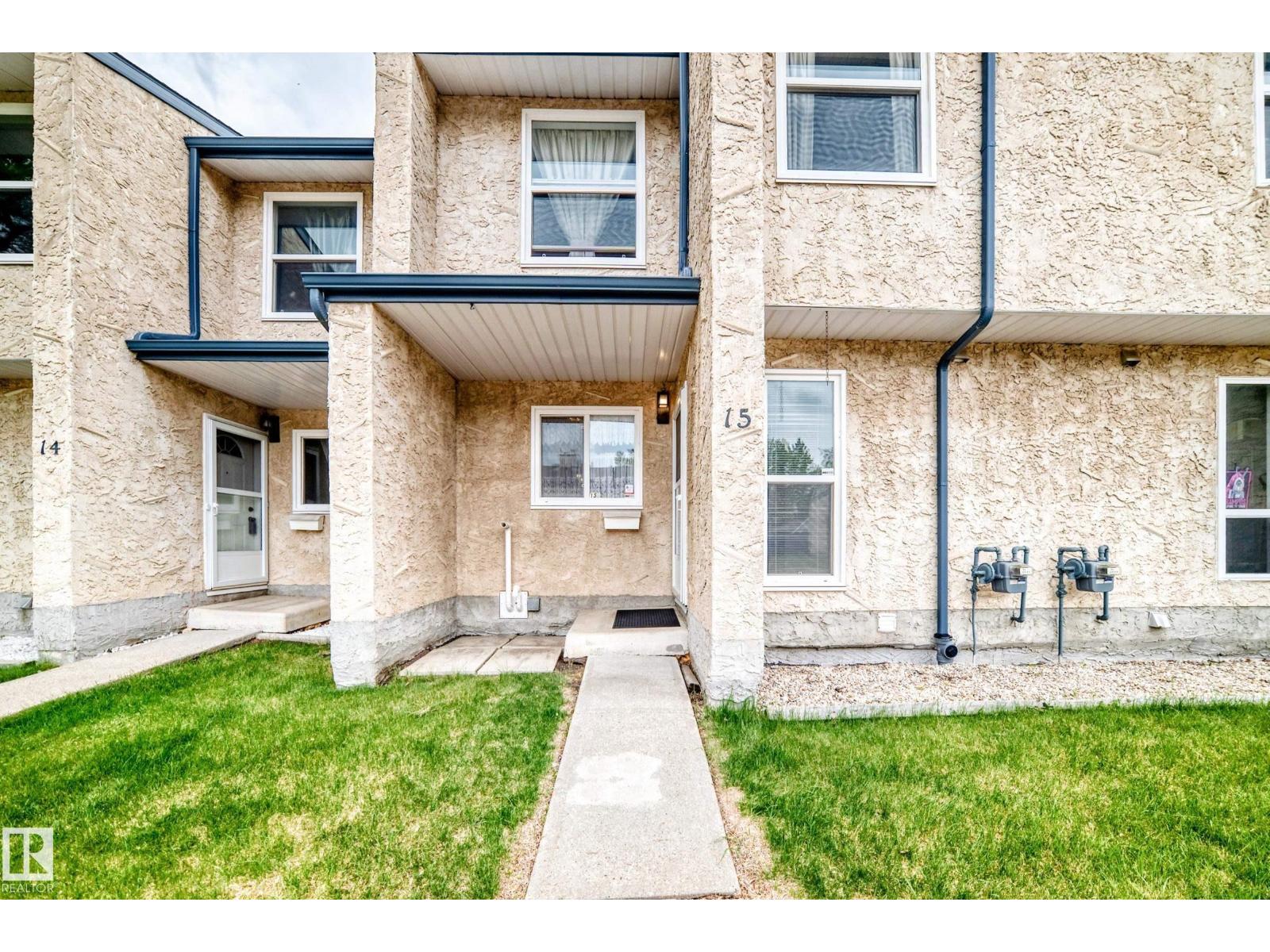 #15 6220 172 ST NW - 44