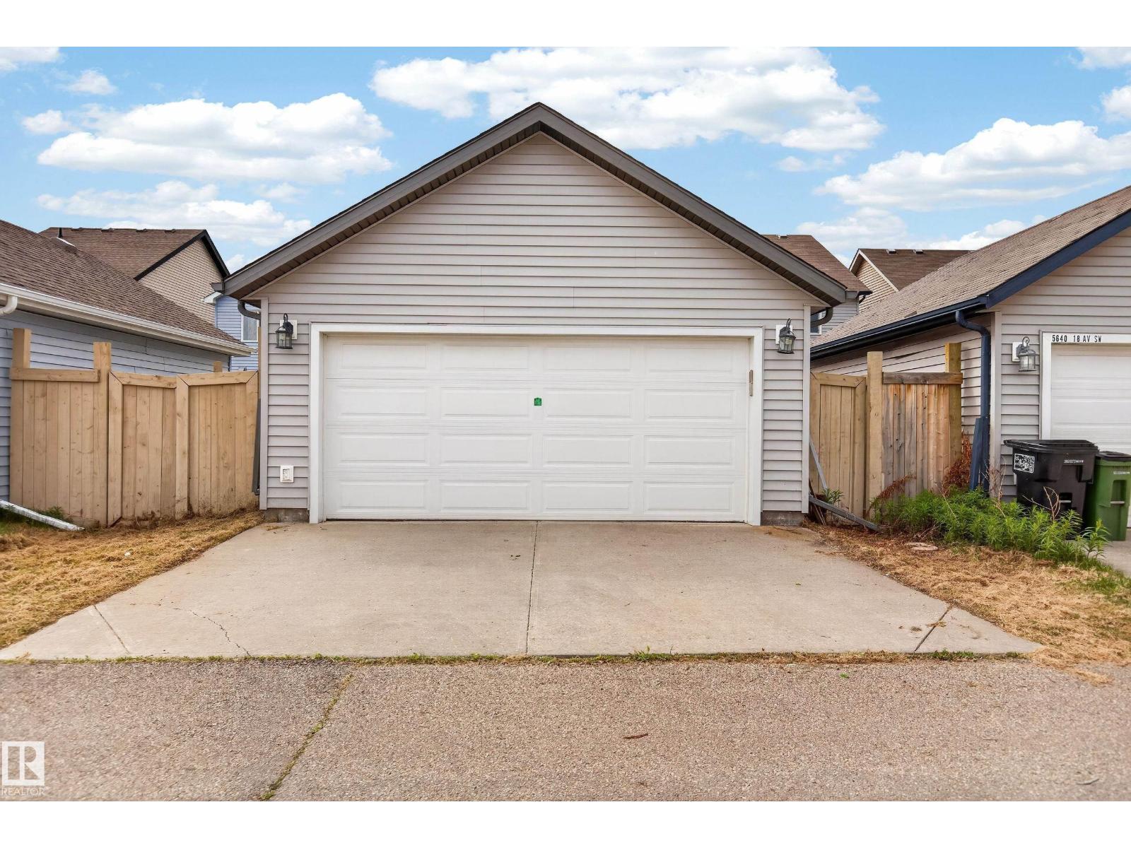 5636 18 AV SW - 39