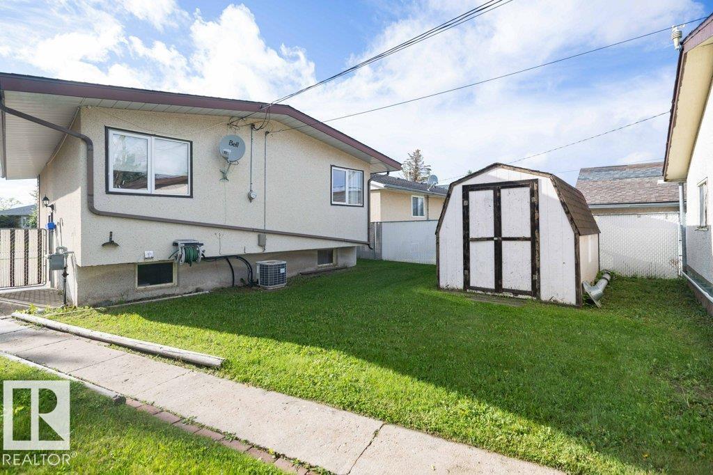 10639 104 ST — photo 8