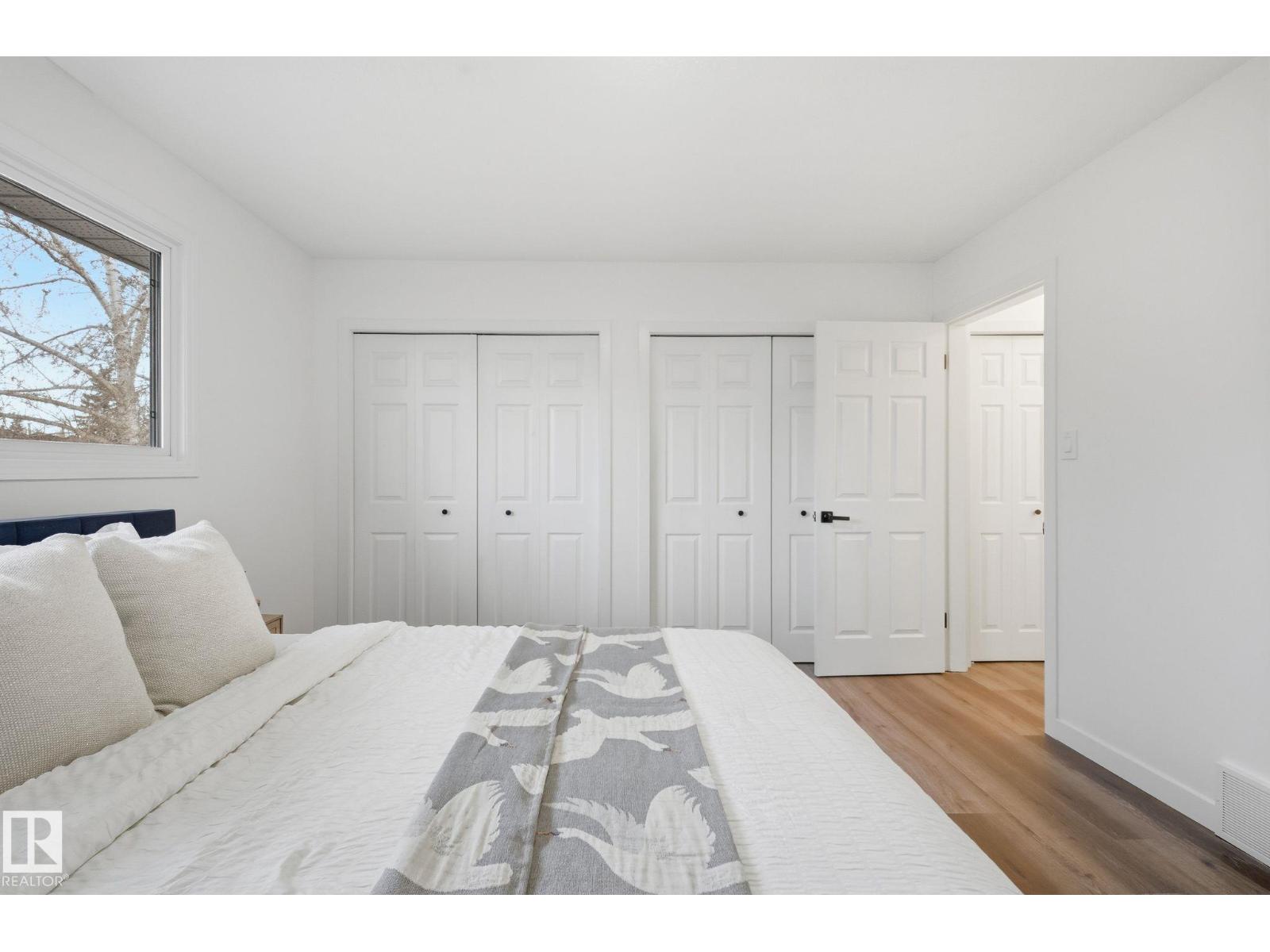 2722 104A ST NW - 21