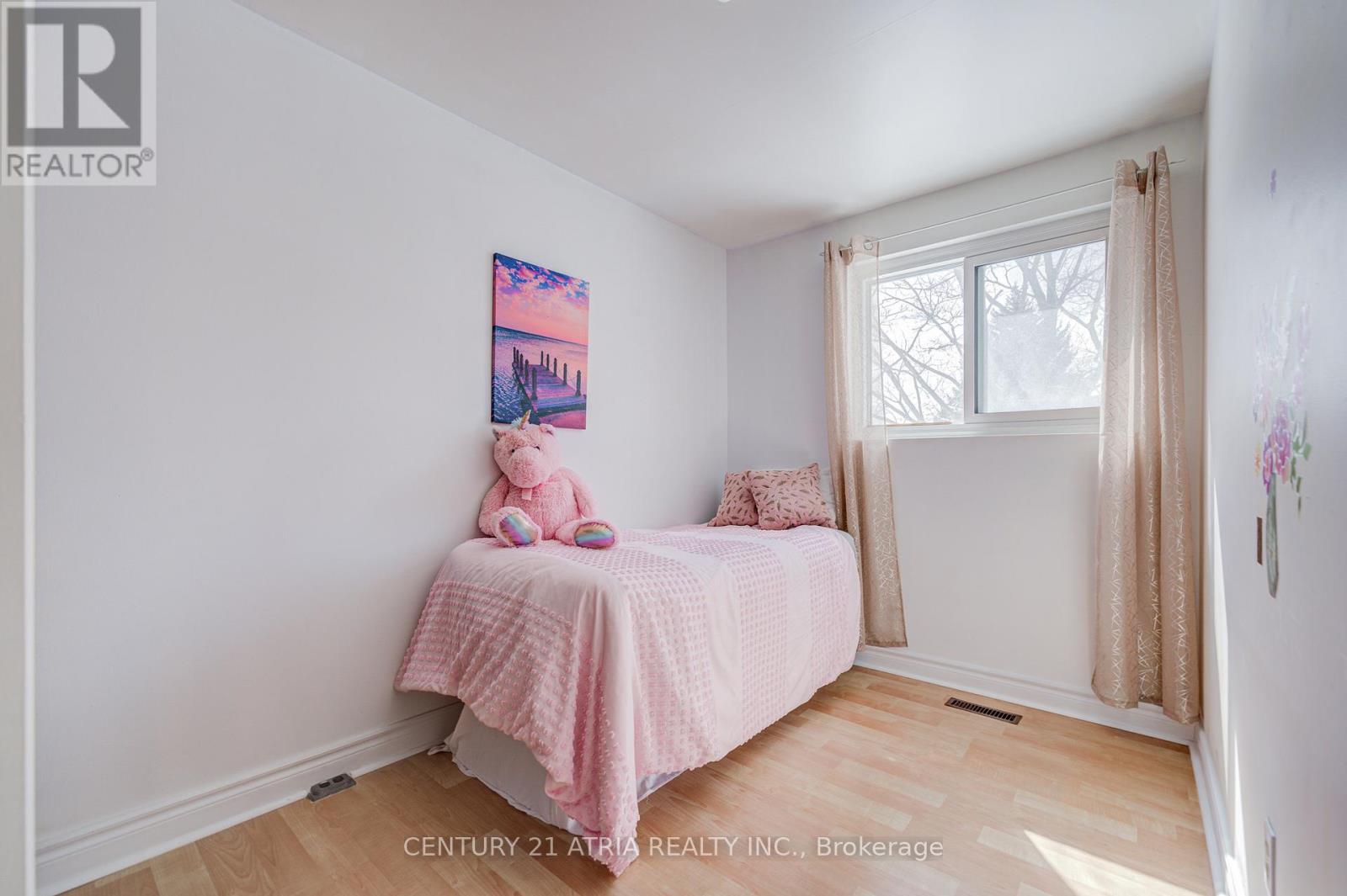 154 FRESHMEADOW DRIVE - 20