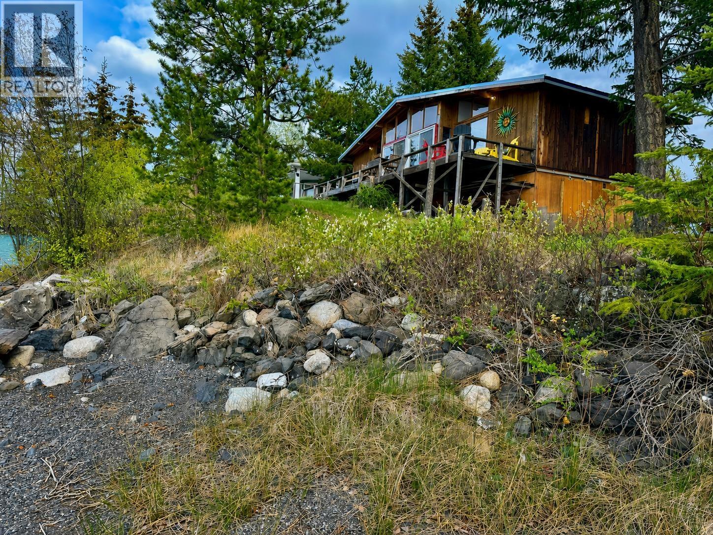 1367 S GREEN LAKE ROAD - 2