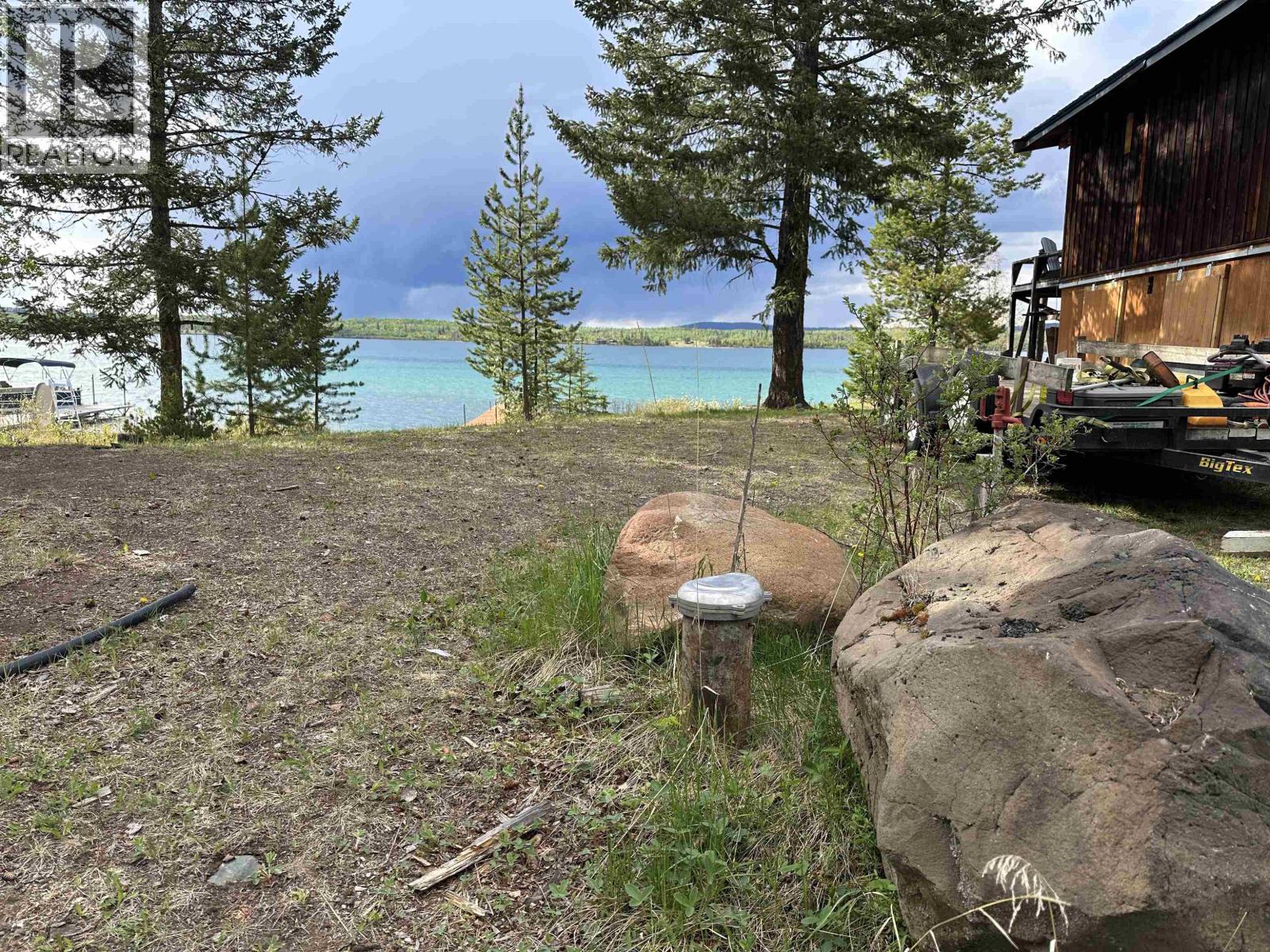1367 S GREEN LAKE ROAD - Image 22