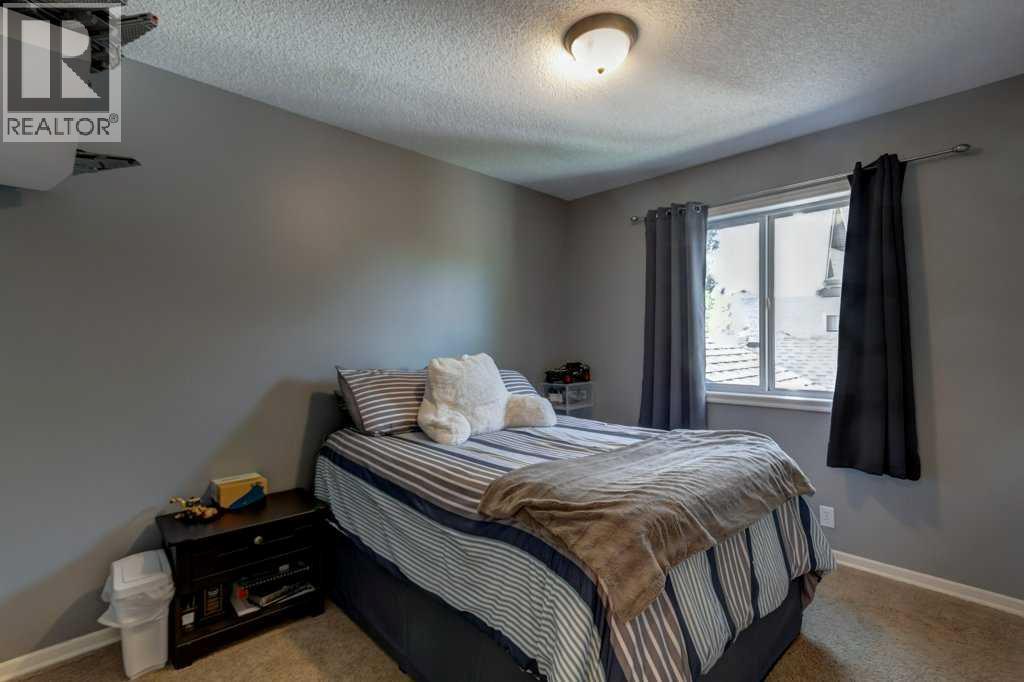 8 Crystal Green Grove - 20