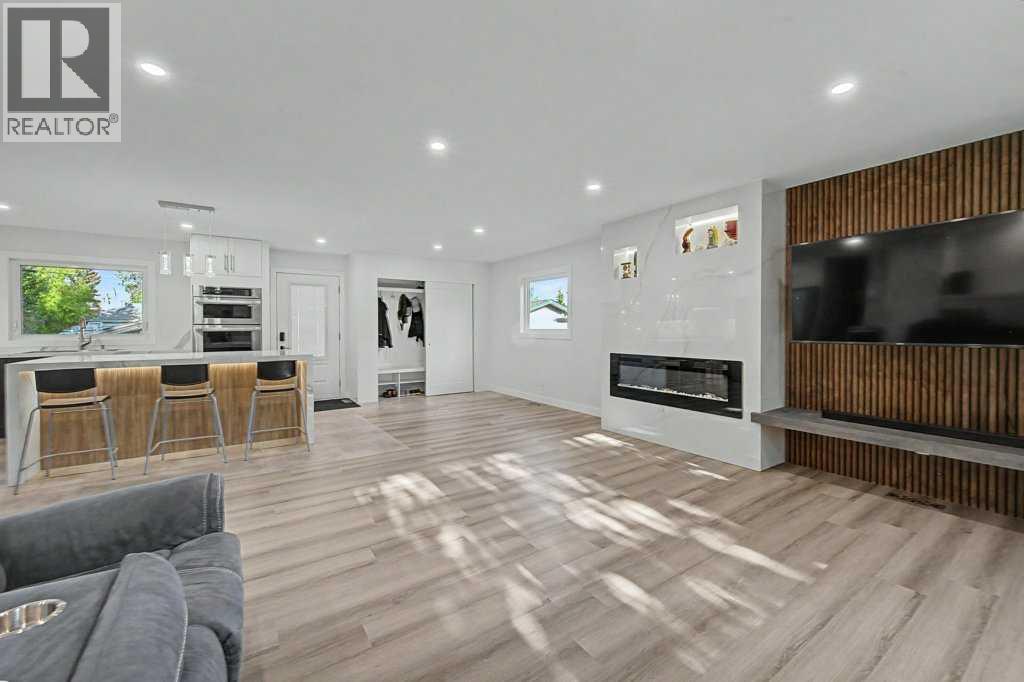 12108 Lake Waterton Way SE — photo 17