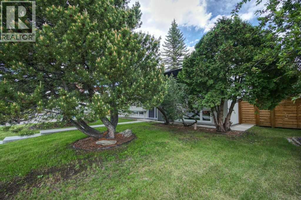 12108 Lake Waterton Way SE - photo 3