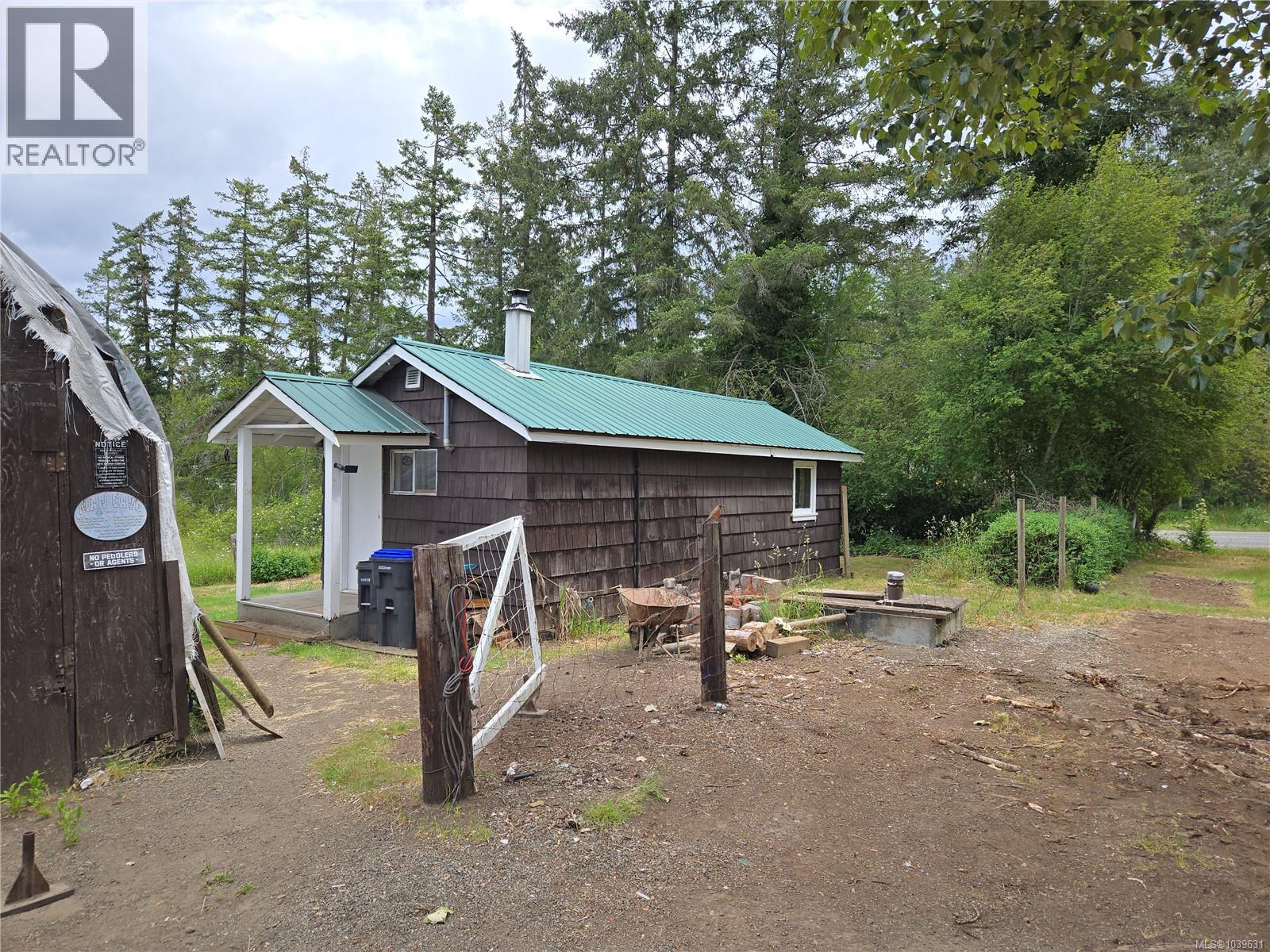1055 Station Rd - 6