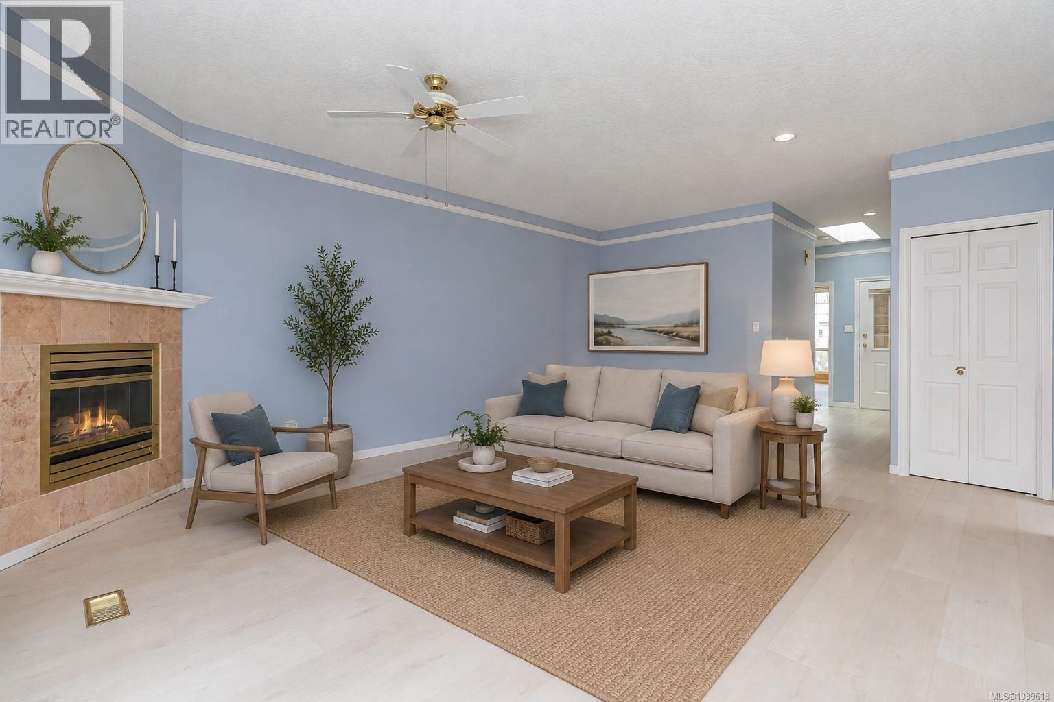 #25 2979 River Rd - 4