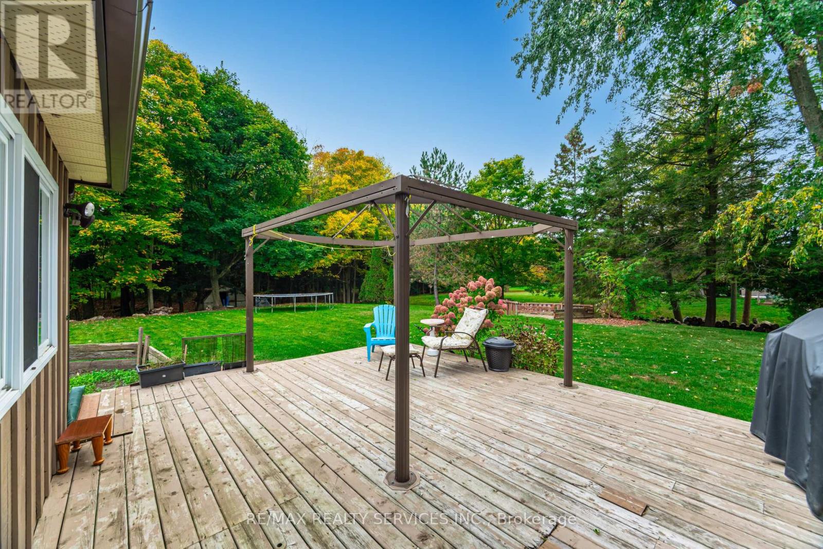 14 SNOWBERRY COURT - 47