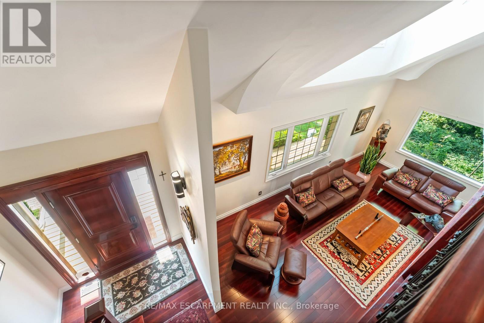 493 RIDGE ROAD E - 27