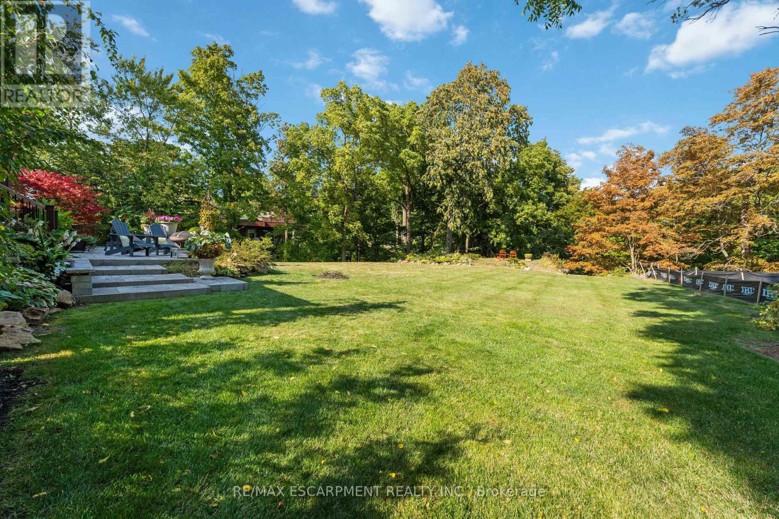 493 RIDGE ROAD E - 44