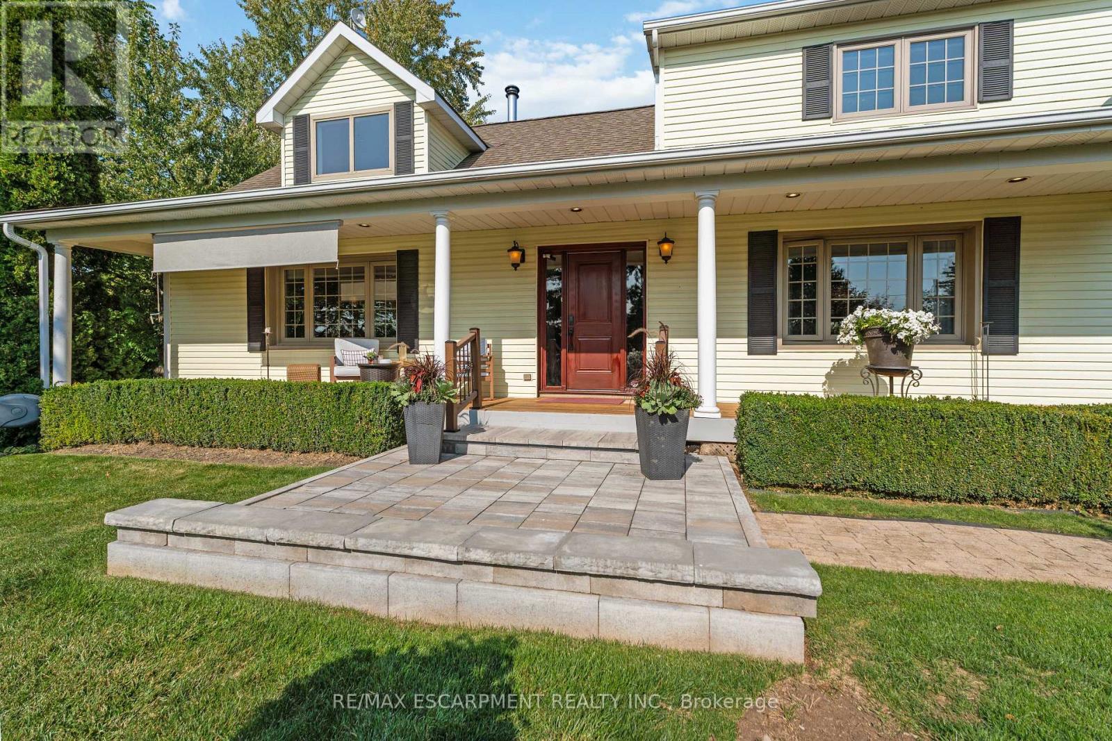 493 RIDGE ROAD E - 5