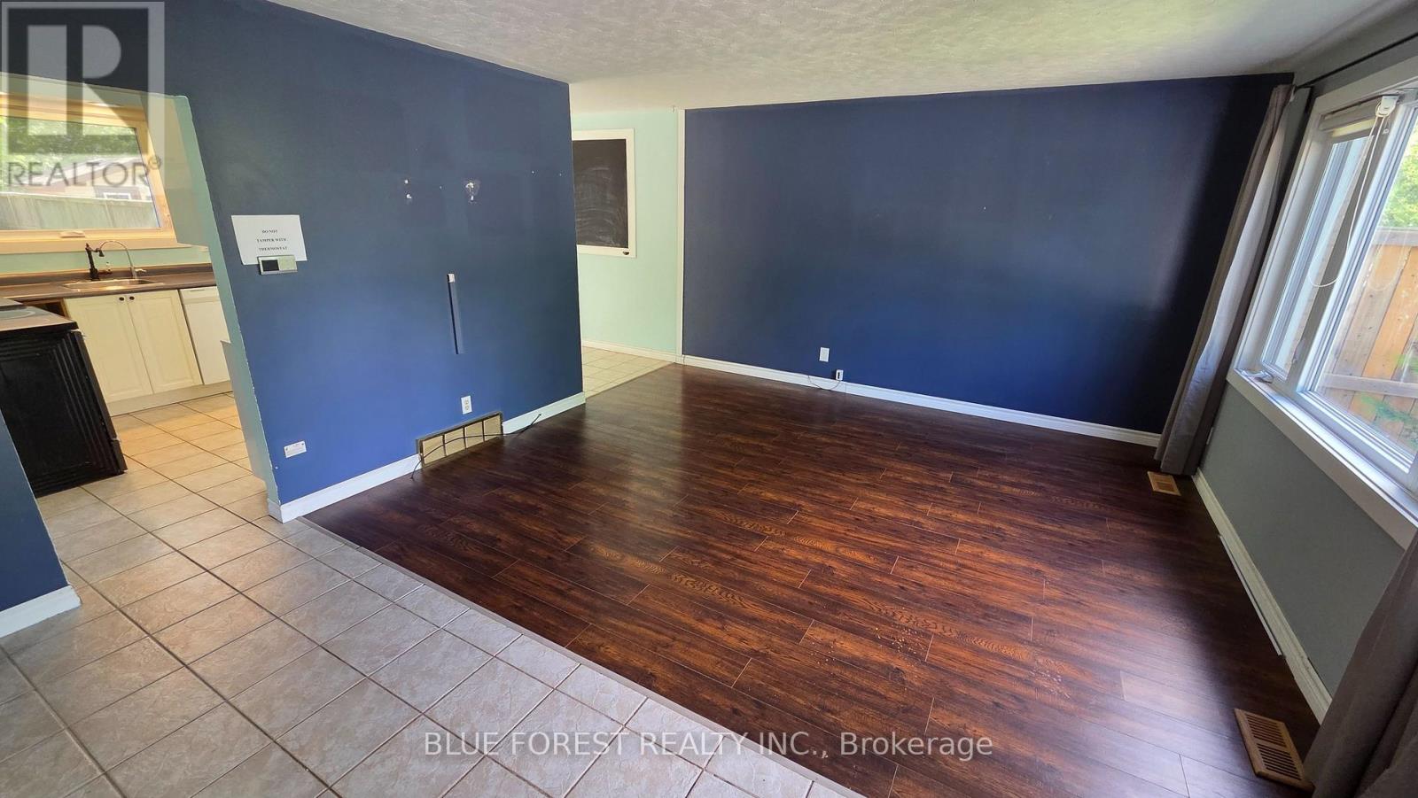 230 CAIRN STREET - 4