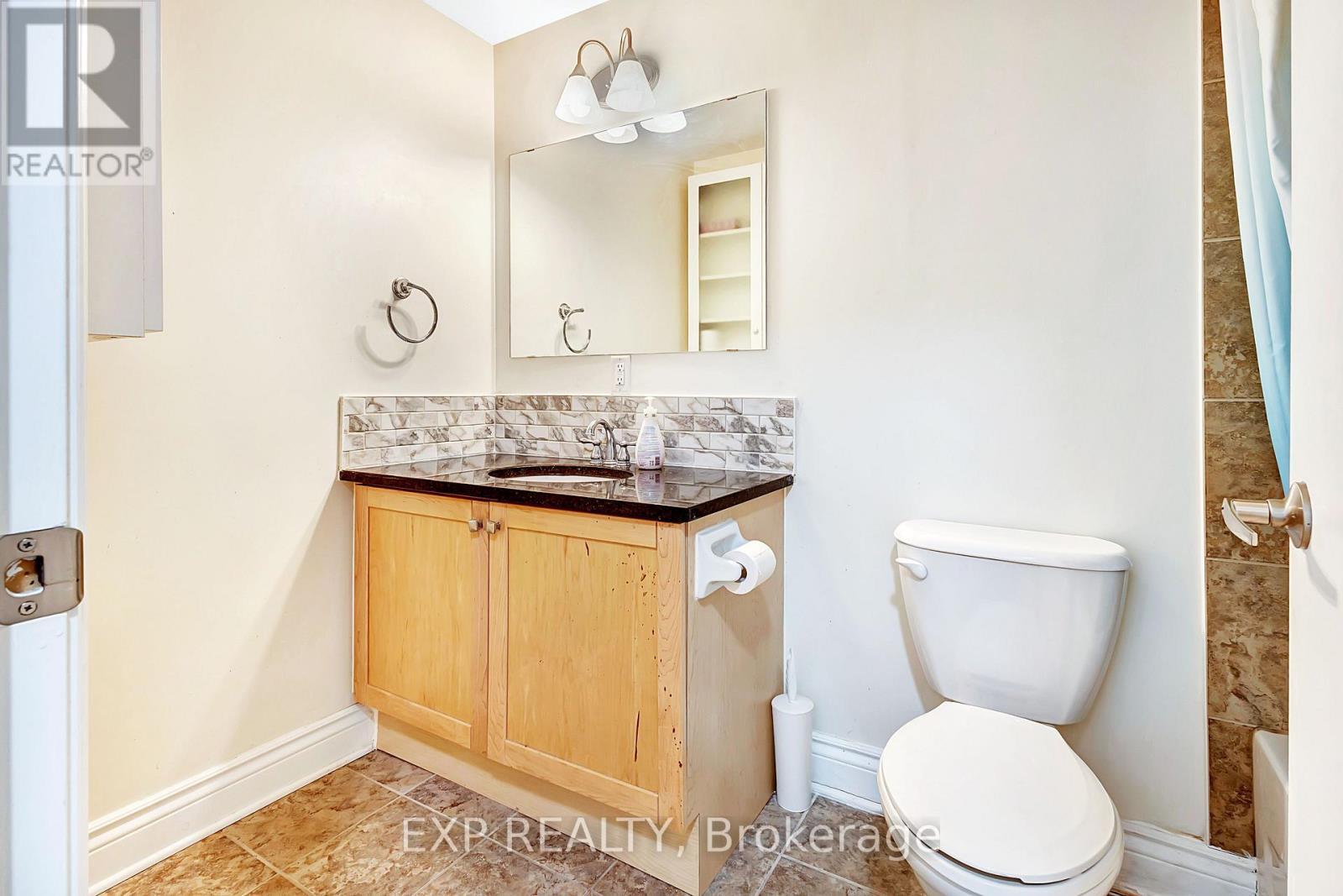 #10 323 WINONA AVENUE - 13