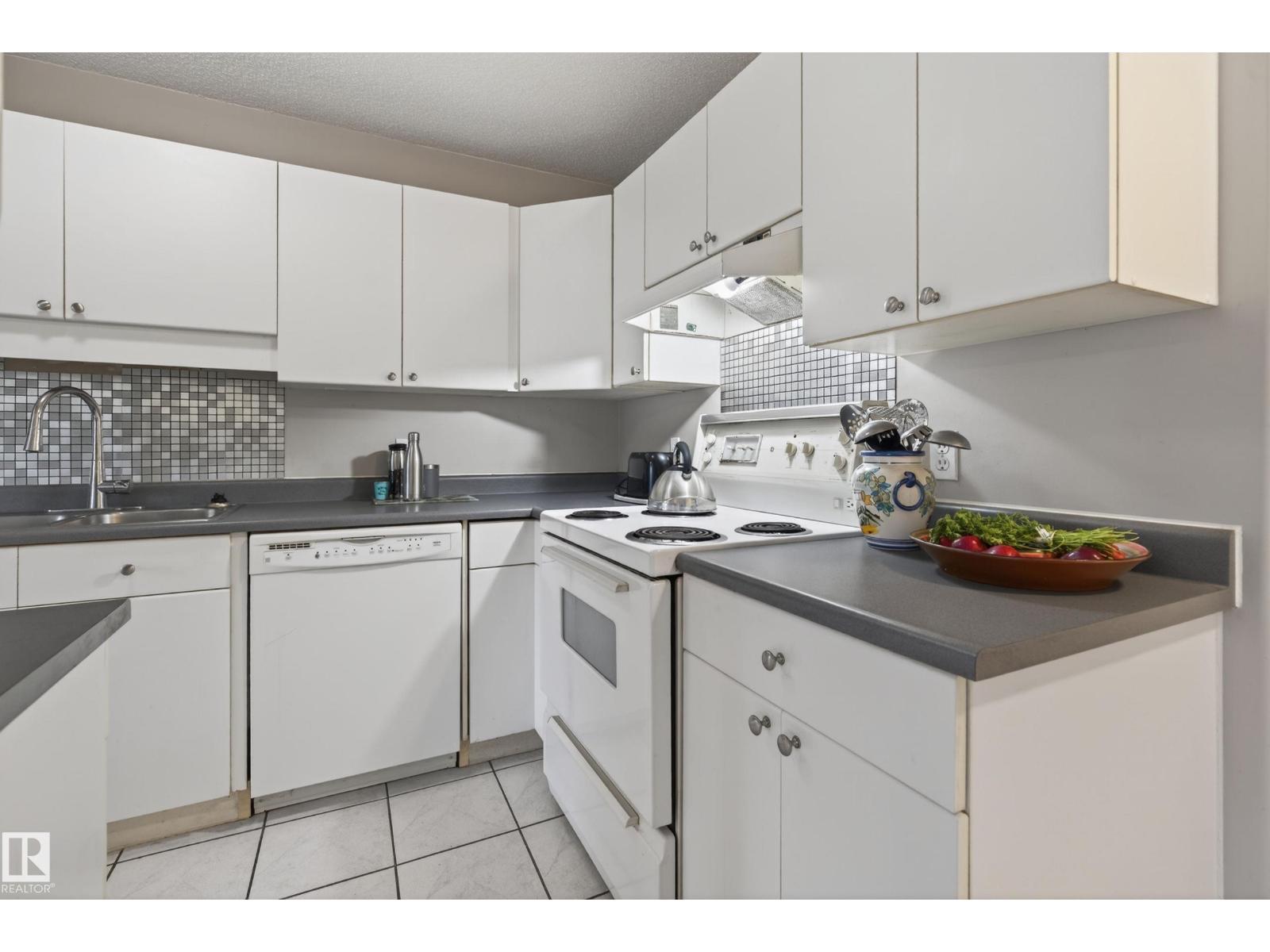 #21 501 YOUVILLE DR E NW - 5