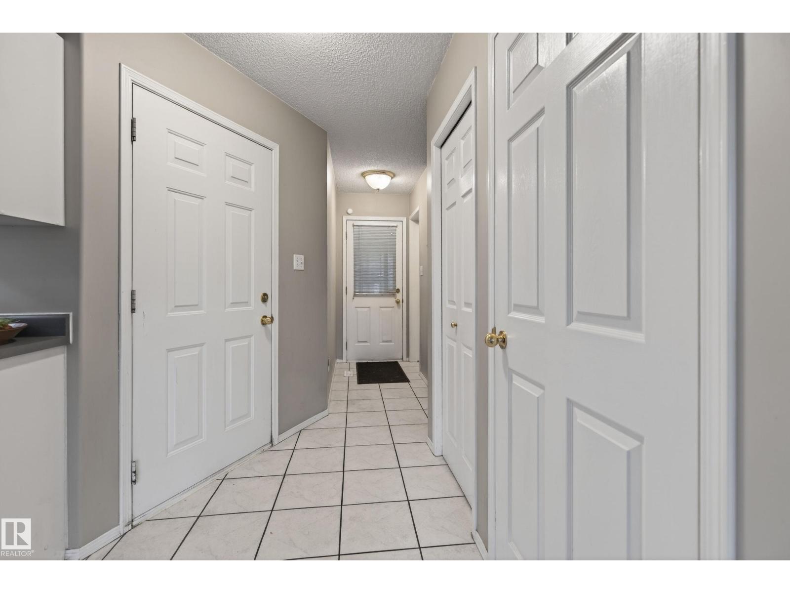 #21 501 YOUVILLE DR E NW - 4