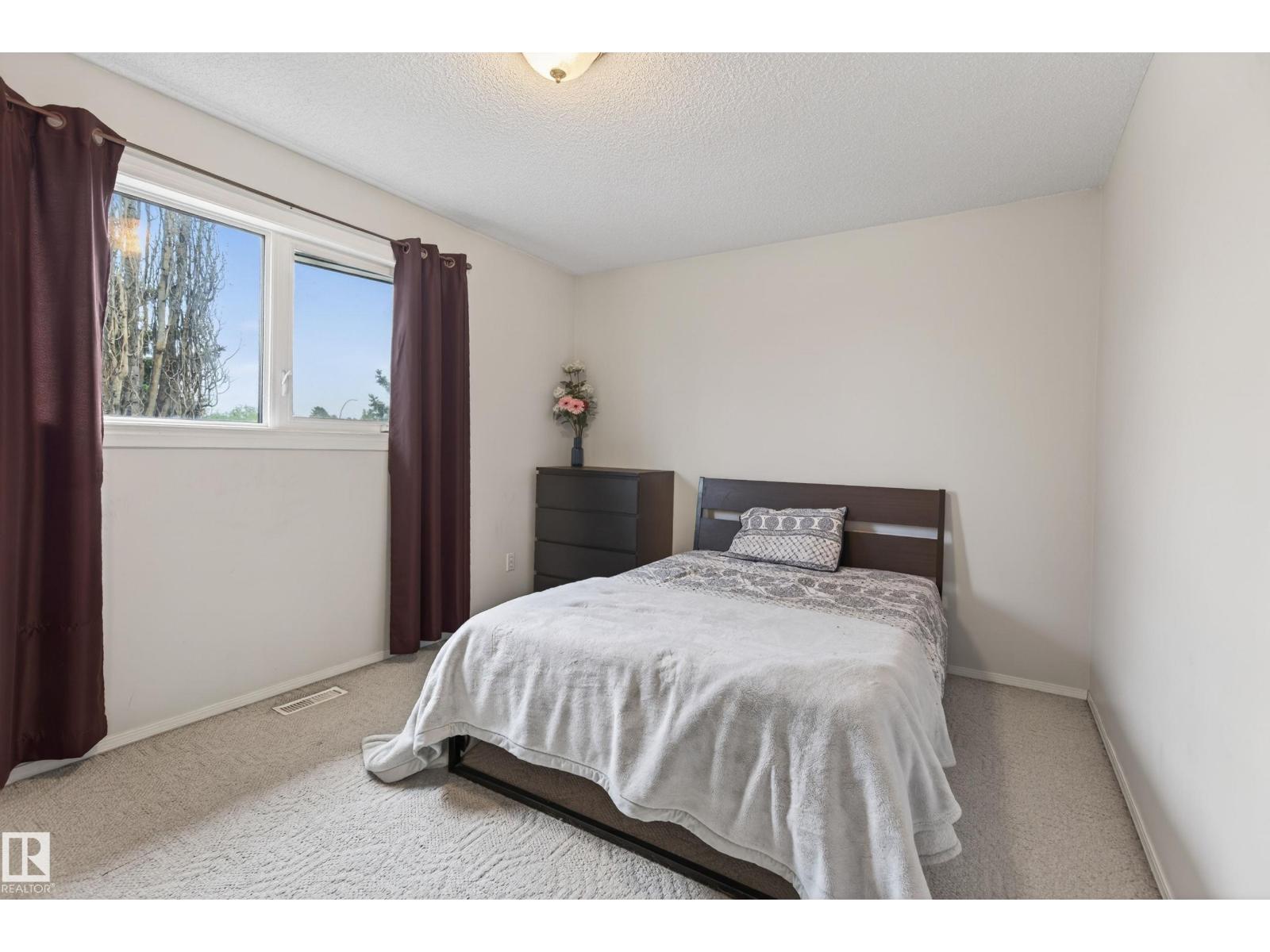 #21 501 YOUVILLE DR E NW - 25
