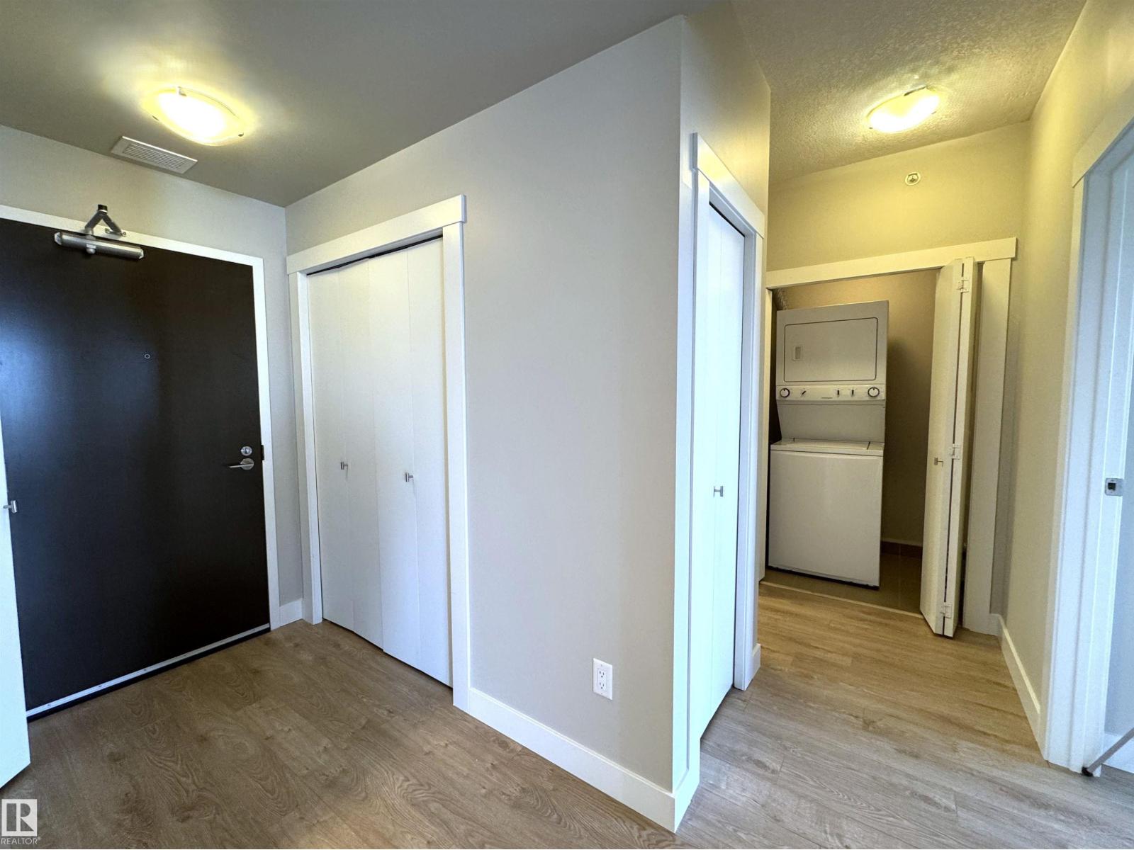 #703 10226 104 ST NW - 3