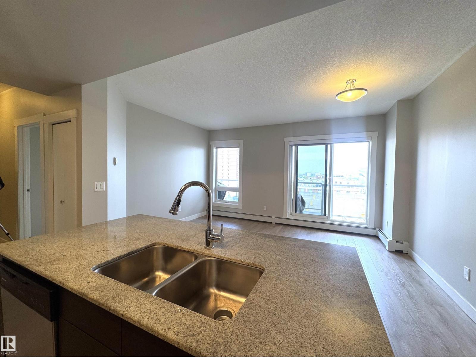 #703 10226 104 ST NW - 6