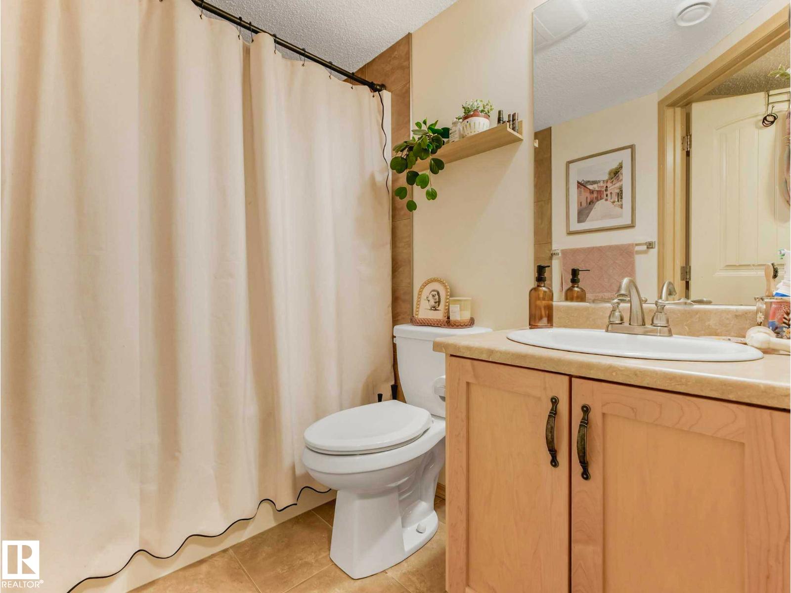 #93 604 62 ST SW - 23