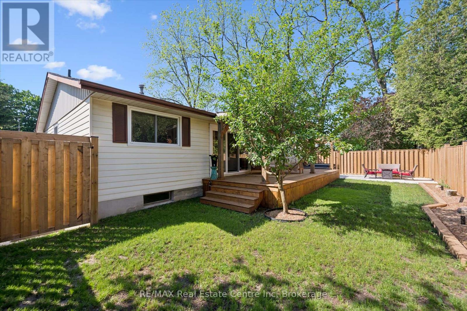 289 GARAFRAXA STREET E - 30