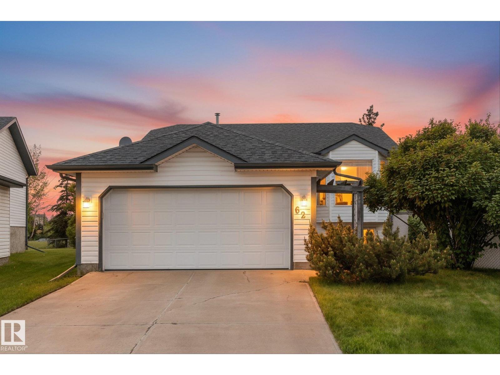 62 HEATHERGLEN CR - 1