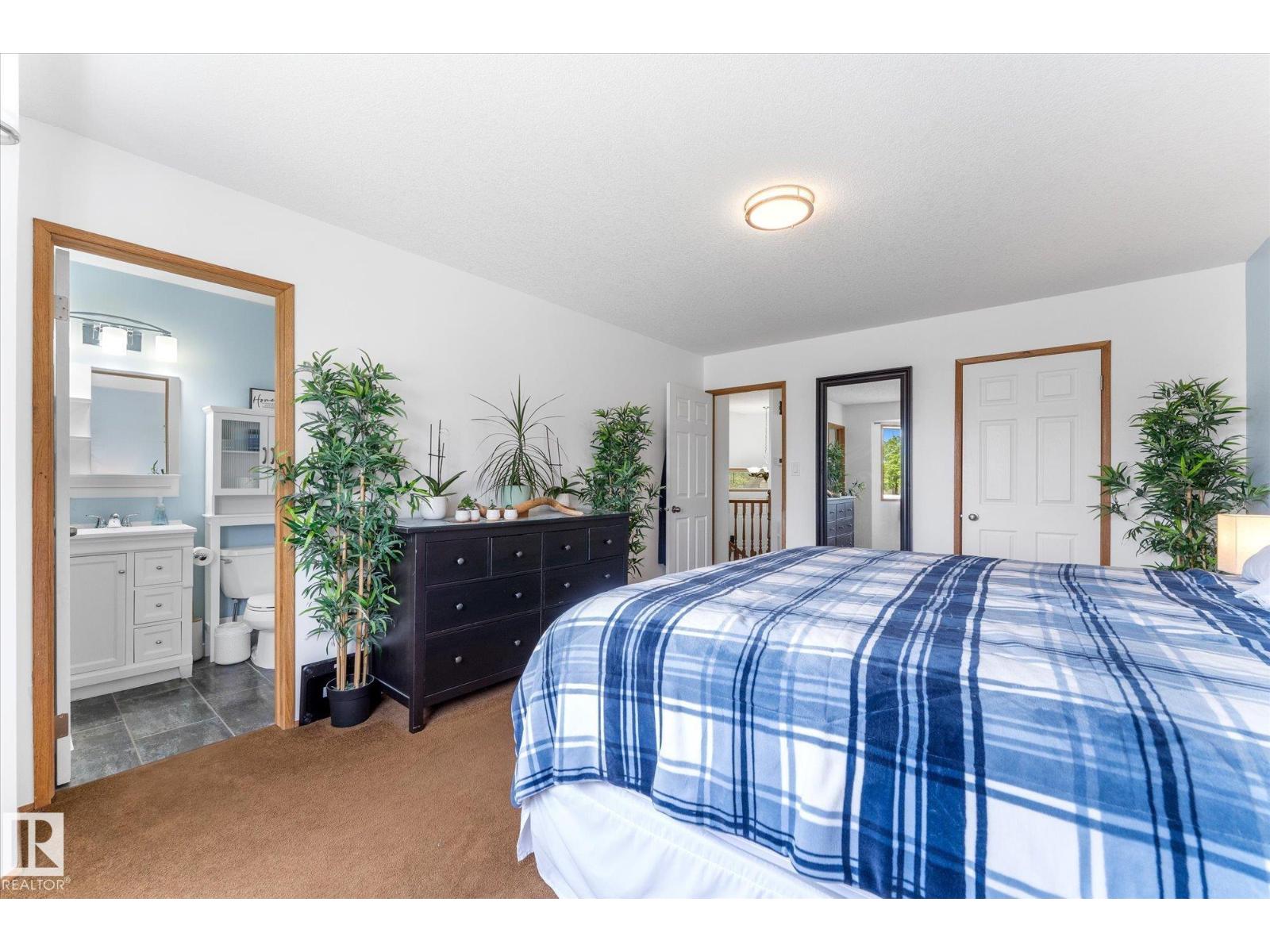 62 HEATHERGLEN CR - 19