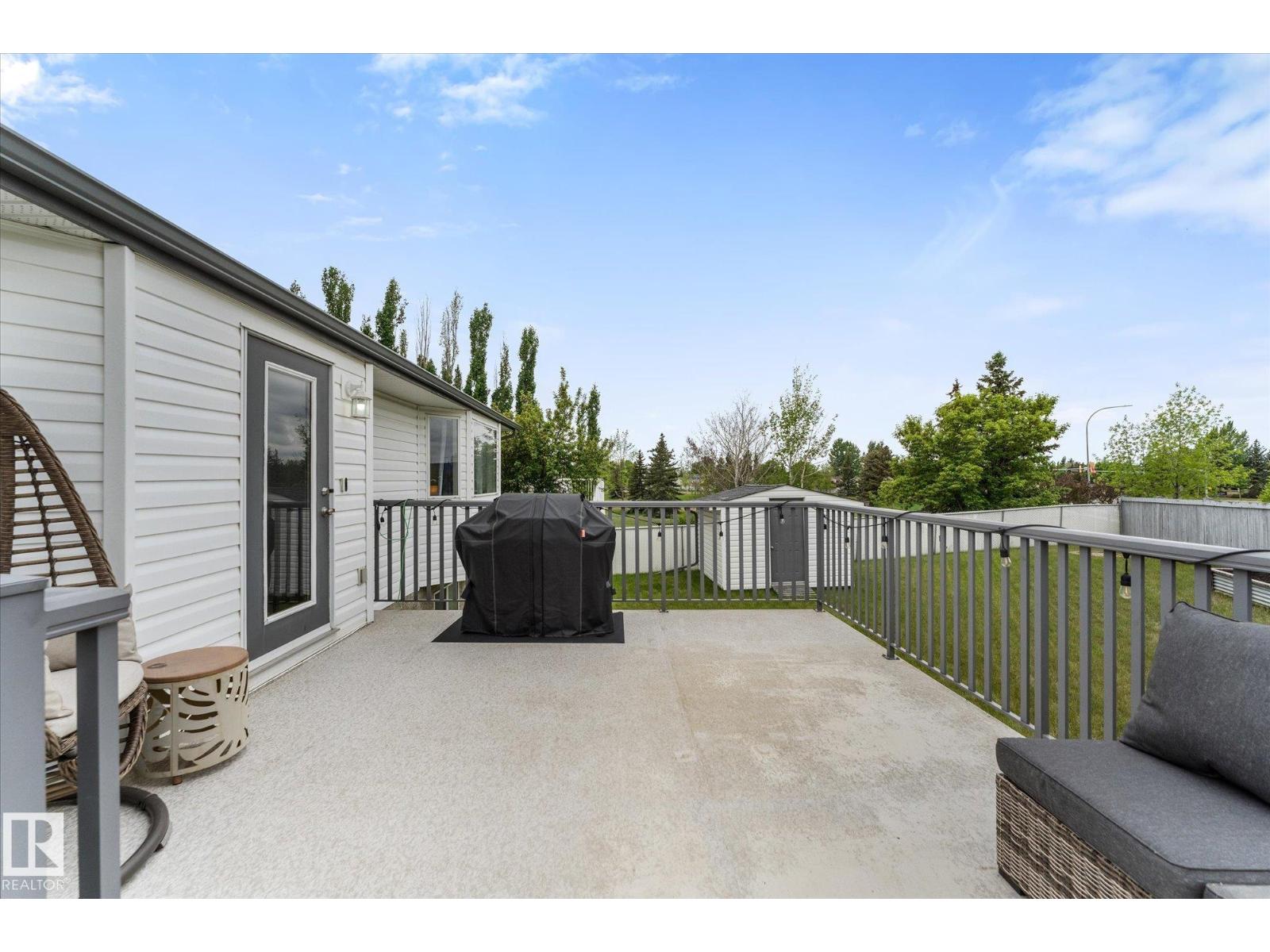 62 HEATHERGLEN CR - 36