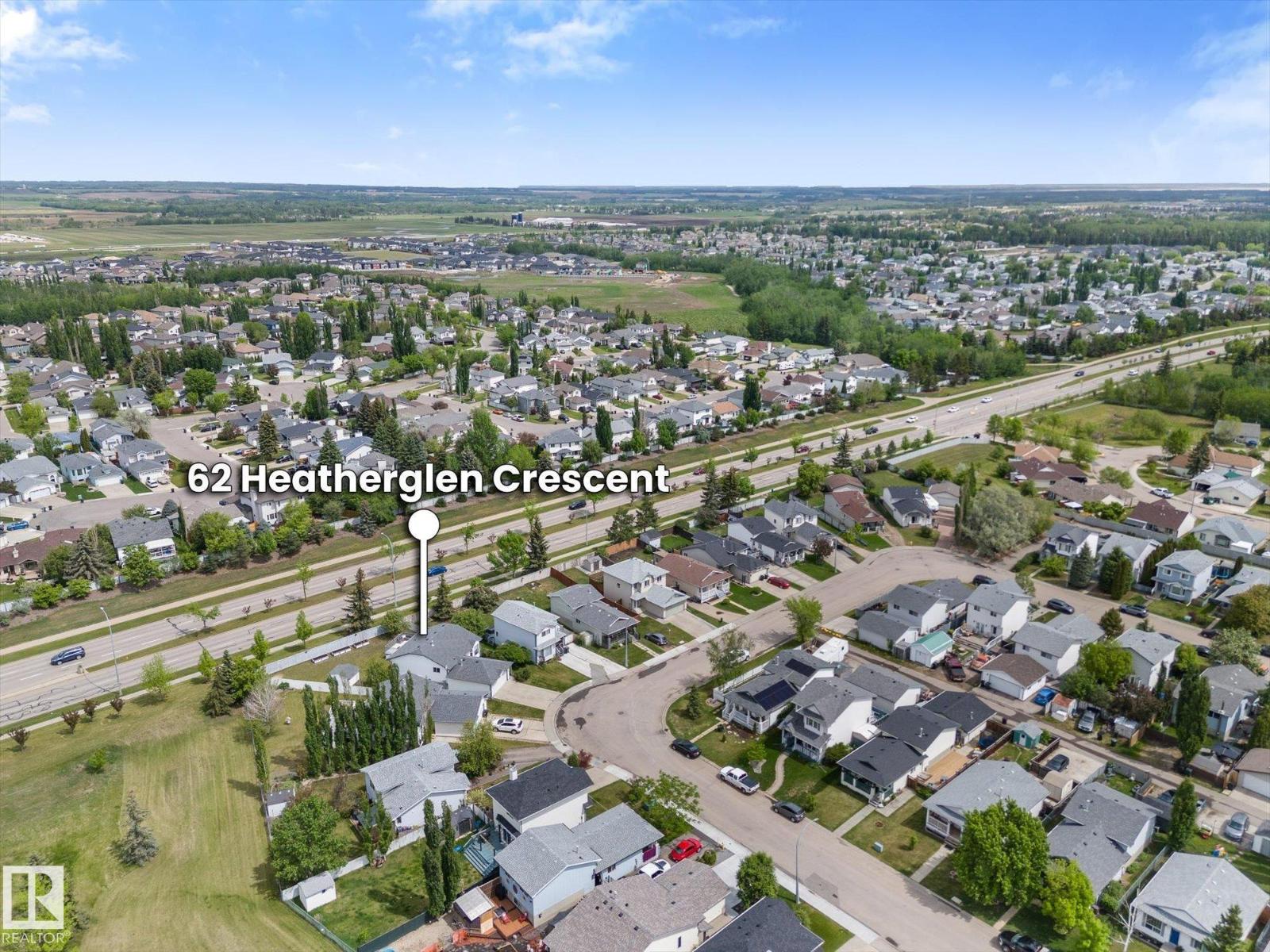 62 HEATHERGLEN CR - 40