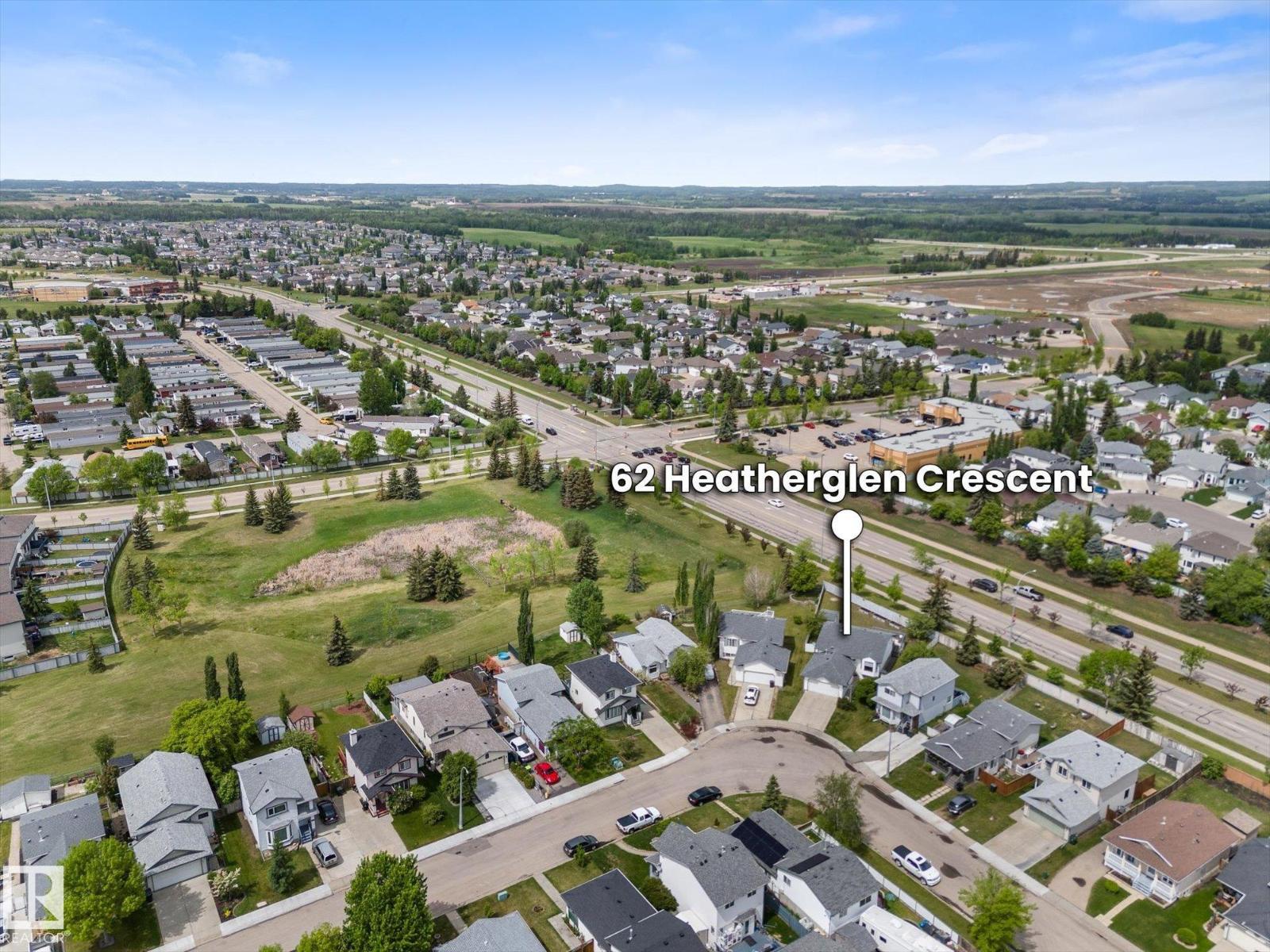62 HEATHERGLEN CR - 41
