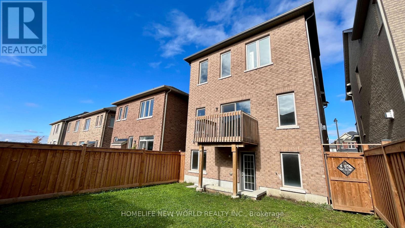 9 FALCONRIDGE TERRACE - 29