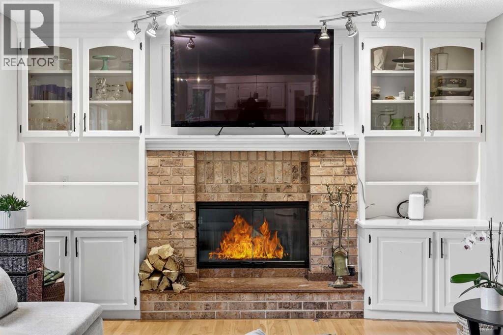 115 Woodpark Terrace SW - 24