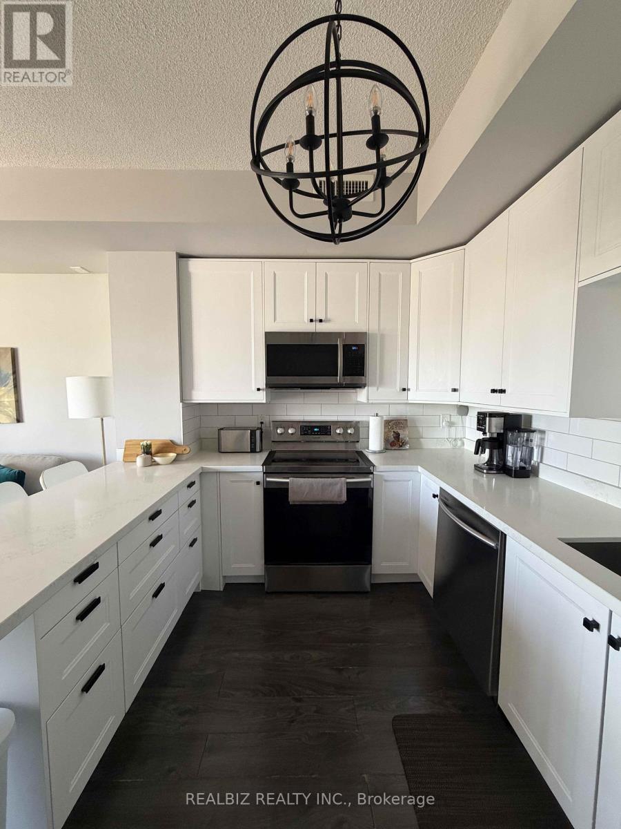 #512 135 JAMES STREET S - 12