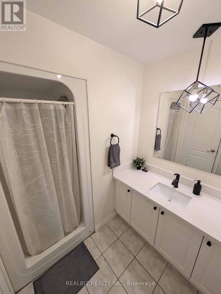 #512 135 JAMES STREET S - 19