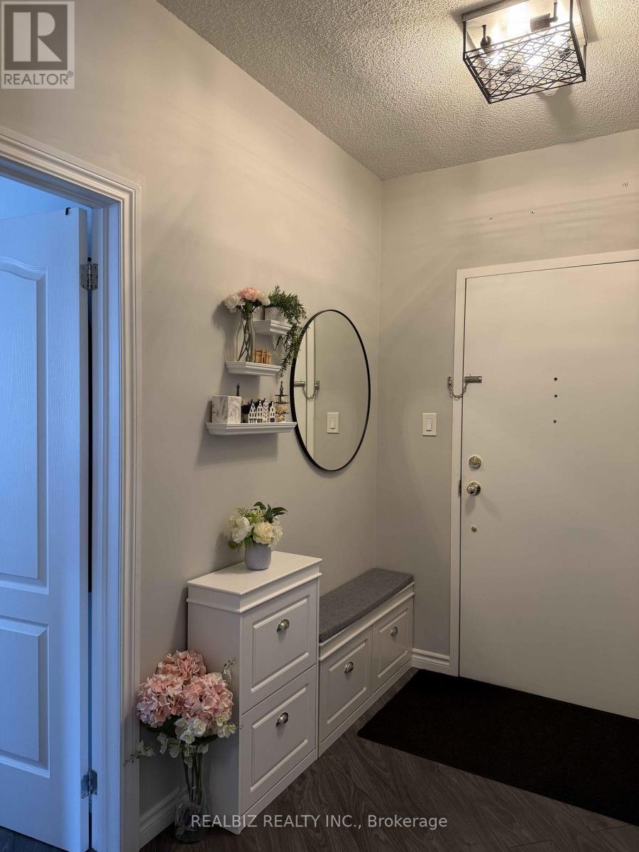 #512 135 JAMES STREET S - 7