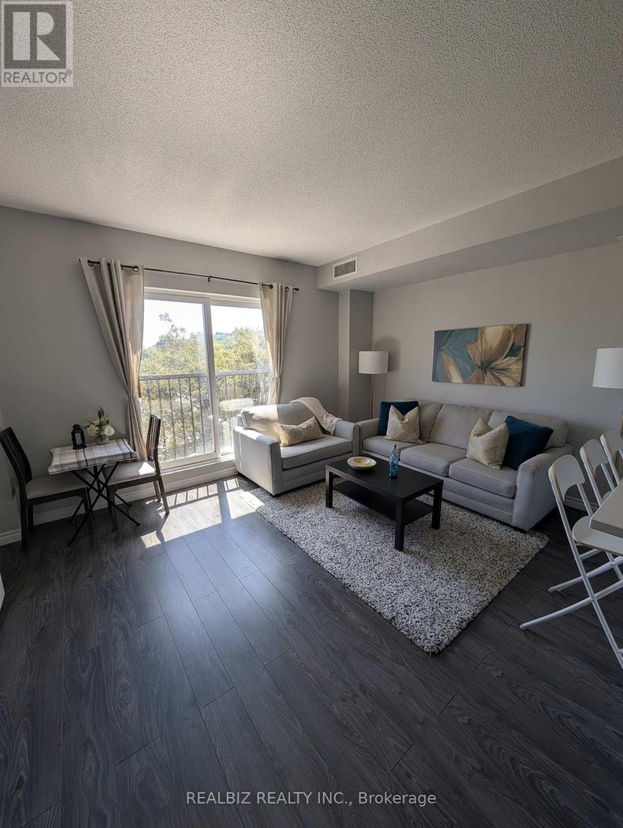 #512 135 JAMES STREET S - 8