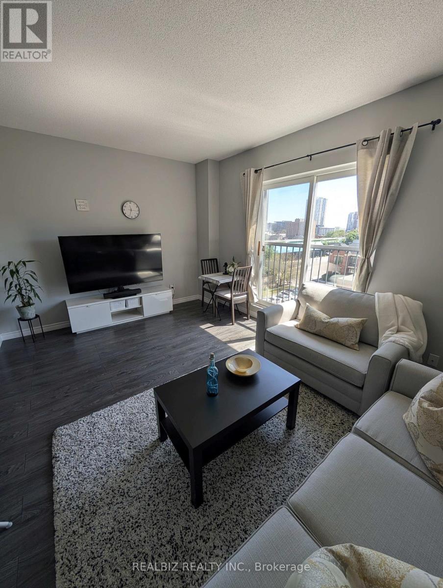 #512 135 JAMES STREET S - 9