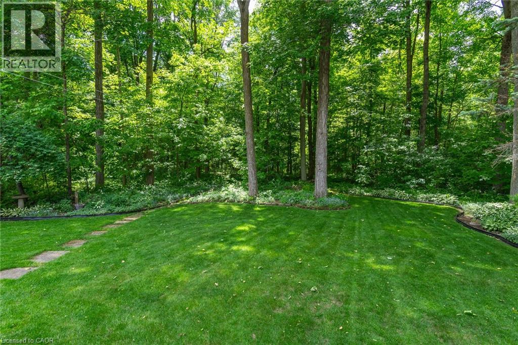 128 EBY Crescent - 4