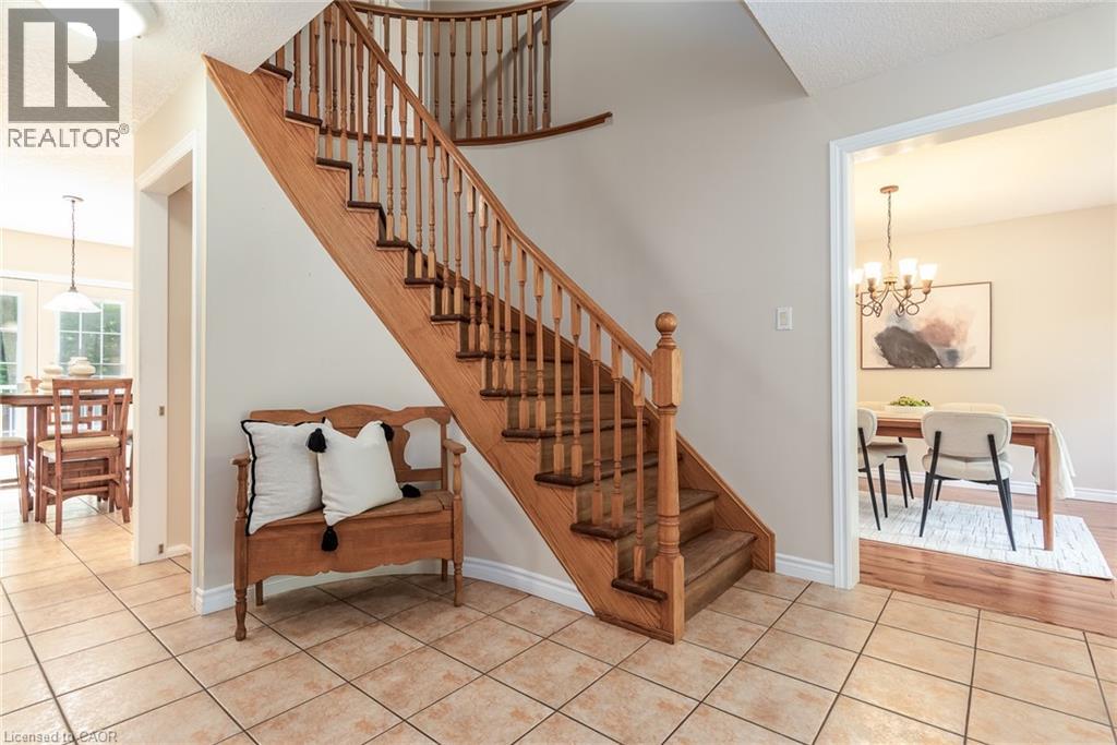 128 EBY Crescent - 9