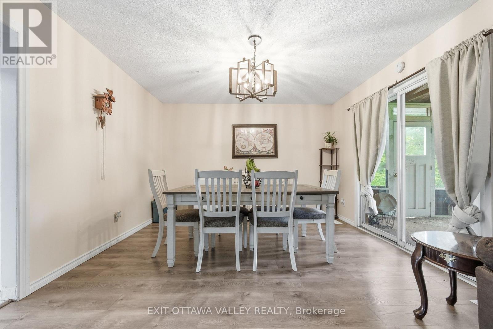 13 TAMARACK STREET - 10