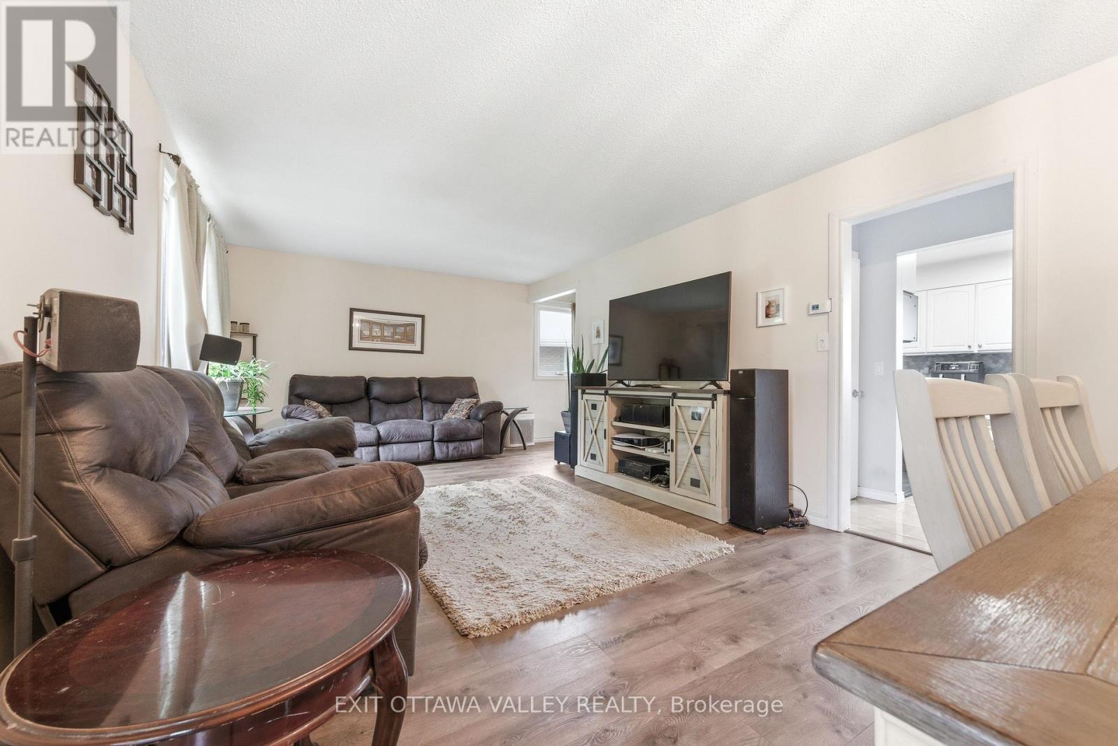 13 TAMARACK STREET - 8