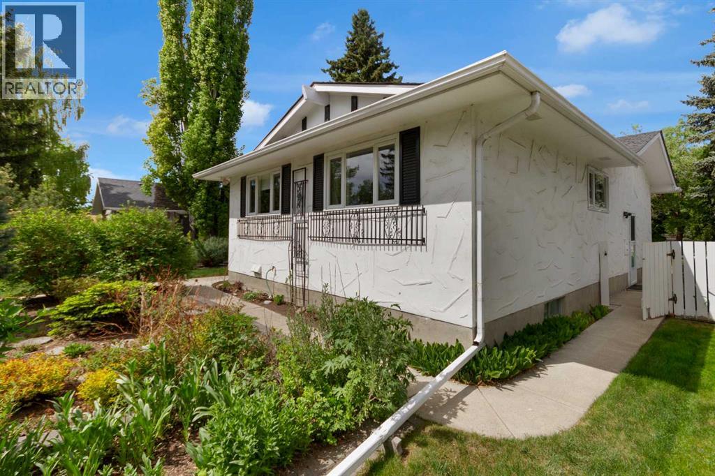 9715 Palishall Road SW - 25