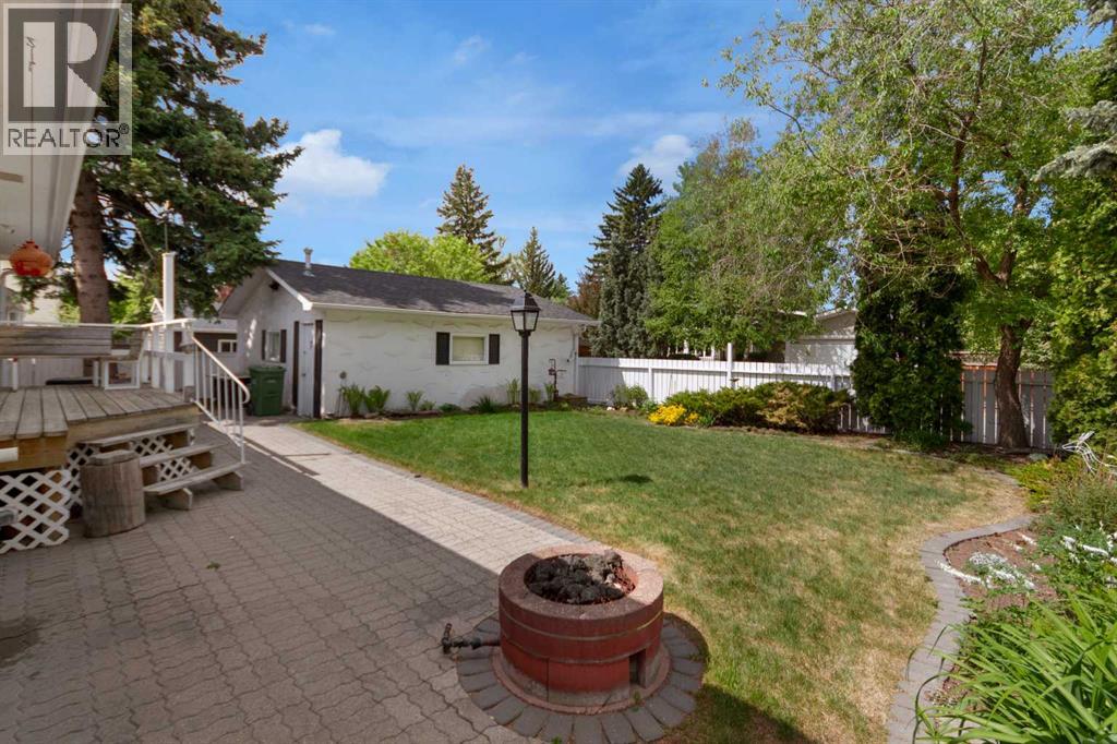 9715 Palishall Road SW - 26