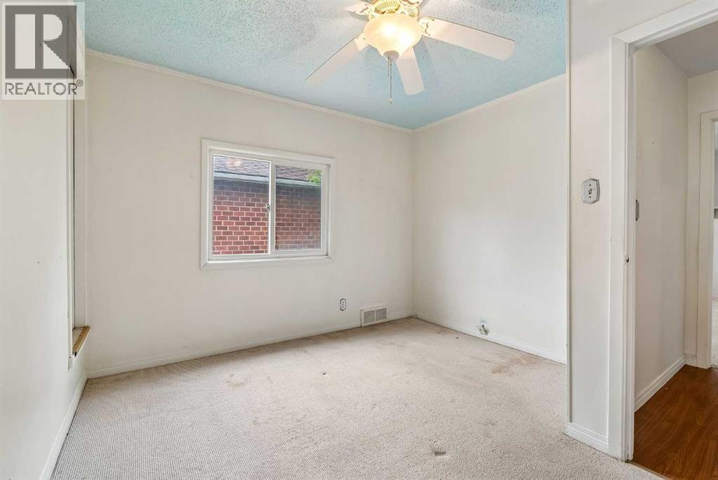 6636 18 Street SE - 21