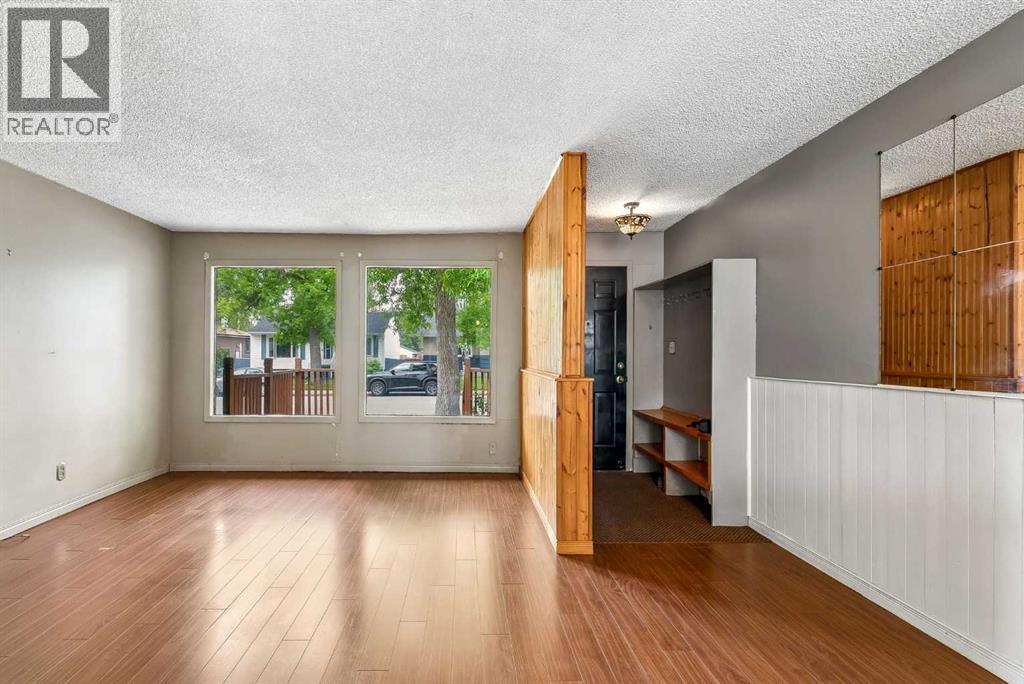 6636 18 Street SE - 12