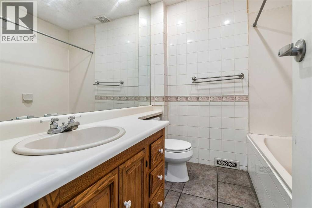6636 18 Street SE - 17